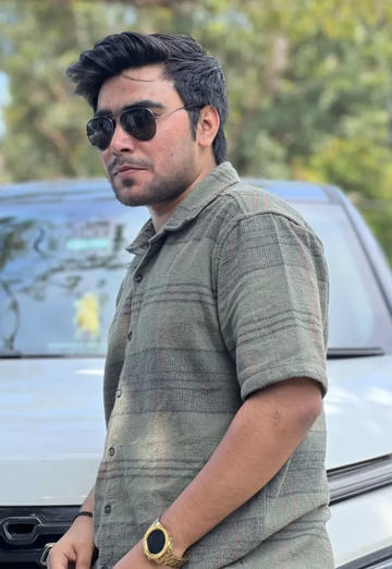 Abhishek Rajesh (@abhishekrajesh) — my photo № 1