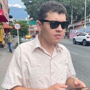 Sebastian zuluaga 27 Medellín