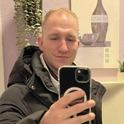 Maurizio 33 Berlin