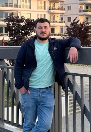 H G (@hg133) — my photo № 1