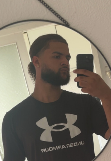 Milo (@milo216) — my photo № 1