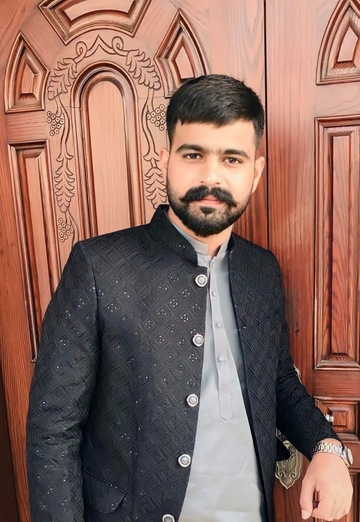 Zaviyaar (@zaviyaar) — my photo № 1