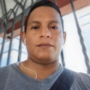 Victor gonzalez 42 Guayaquil
