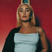 Yana 35 Saint Petersburg