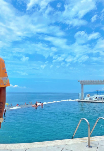 Emi (@emi576) — my photo № 3