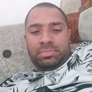 Rafael Ricardo perea 38 Colombia