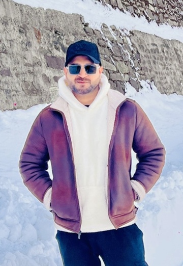 Abhi (@abhi750) — my photo № 1