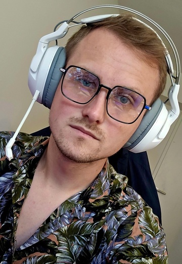 Alex (@alex142751) — my photo № 1