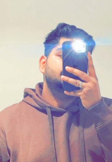 RoNeET YaDaV (@maxiglesias) — my photo № 1