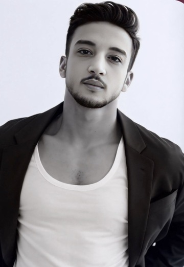 Hesham (@hesham1) — my photo № 1