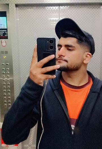 My photo - Ali, 23 from Dubai (@ali88797)