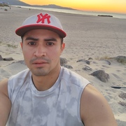 Alejandro🇨🇴 26 Бухарест