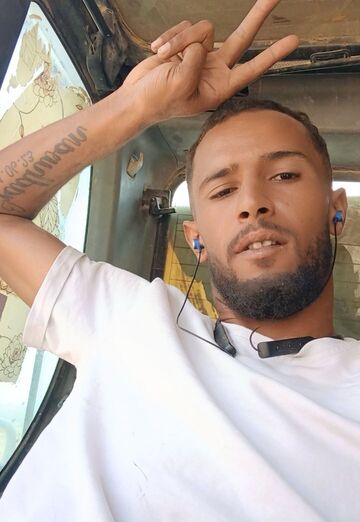 Mabrouk (@mabrouk15) — my photo № 1