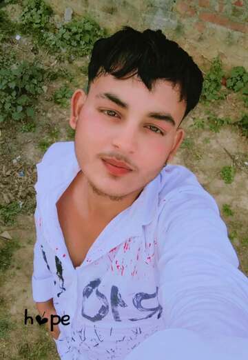 Zubair (@zubair368) — my photo № 1
