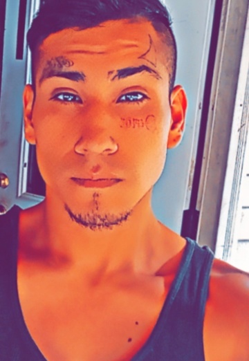 Anthony (@anthony2922) — my photo № 1