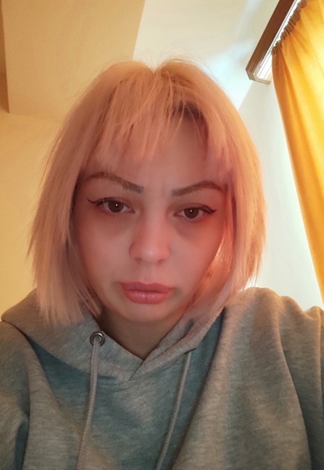 Luiza (@luiza4252) — my photo № 1