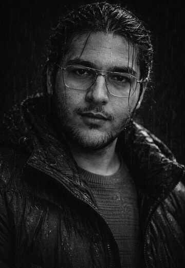 Milad (@milad235) — my photo № 1