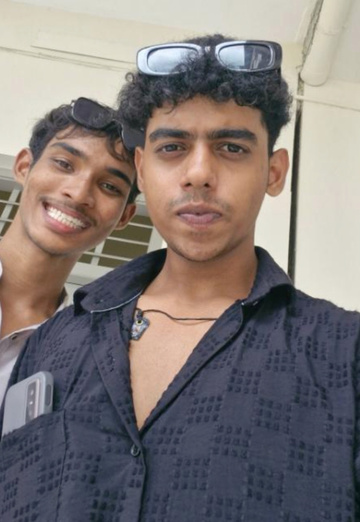 Anthonies Enosh (@anthoniesenosh) — my photo № 1