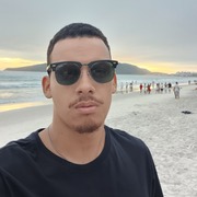 Thiago Oliveira 25 Florianópolis