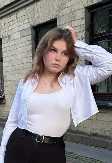 My photo - Alina, 22 from Saint Petersburg (@alina133772)