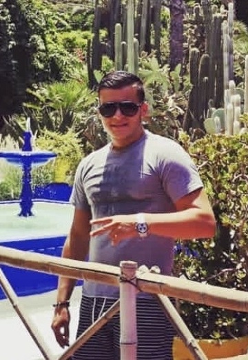 Amine (@amine54) — my photo № 1