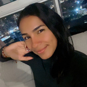 Elizabeth 32 Medellín