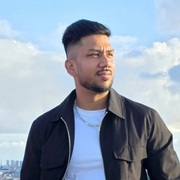 Garry 24 Paris