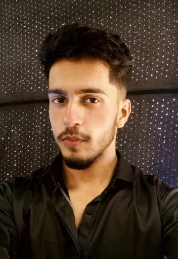 Karan Shyamriwal (@karanshyamriwal) — my photo № 1