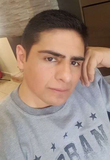 Alejandro Nicolas (@alejandronicolas) — my photo № 1