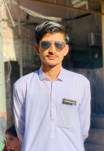 My photo - KHANJEE, 21 from Karachi (@khanjee10)