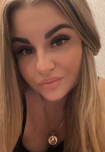 Eva (@eva30008) — my photo № 1