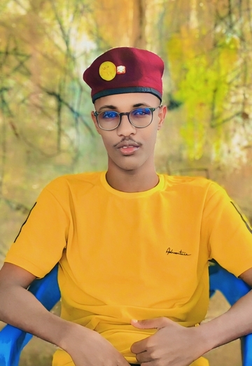 Ali (@ali86830) — my photo № 1