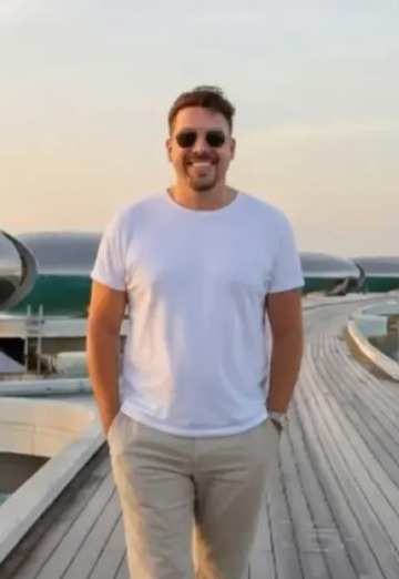 Adrian (@adrian2274) — my photo № 2