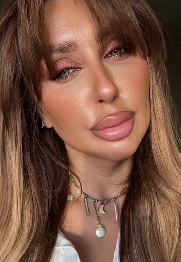 Elena (@elena566237) — my photo № 1