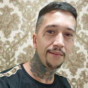 Jonathan 32 Santos
