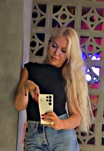 Monika (@monika2359) — my photo № 1